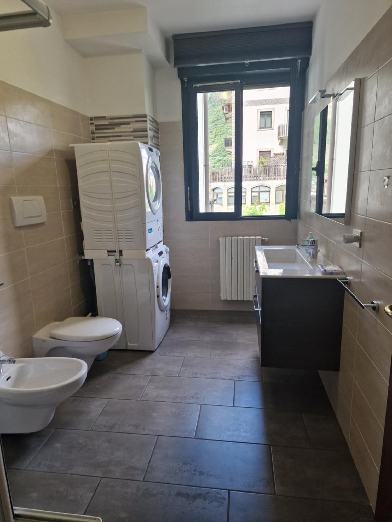 Bernina Station Center Apartment - Tirano Extérieur photo